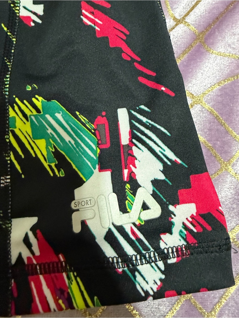💥 WOMENS FILA Racerback Athletic Tank with Neon Abstract Print - Picture 2 of 10